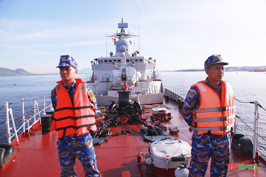 Gallery - 海军第四区162旅完成海上训练